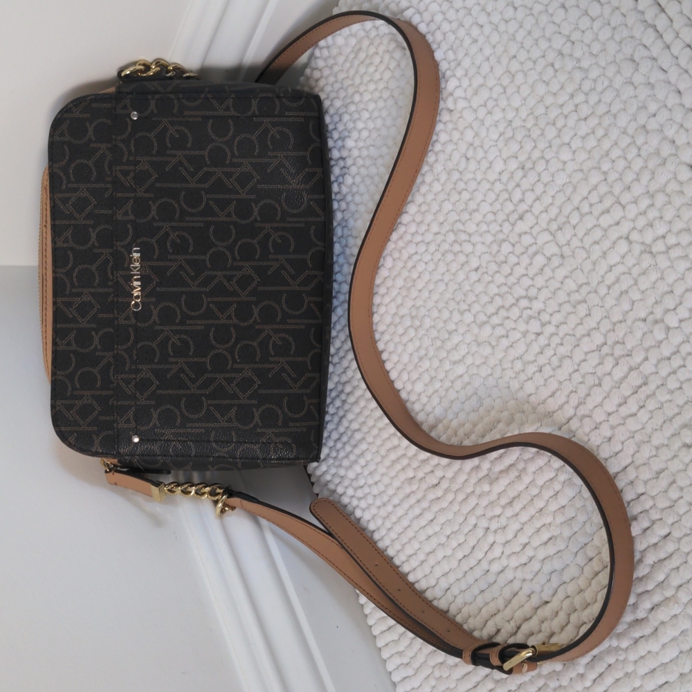 Calvin Klein crossbody bag